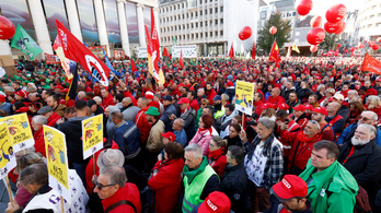 Tízezrek tüntettek Brüsszelben a megfizethetetlen energiaárak ellen
