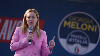 Hitlerhez hasonlítják, mégis ő lehet az első női miniszterelnöke Olaszországnak