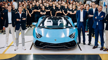 Nem lesz többé Lamborghini Aventador, elkészült az utolsó