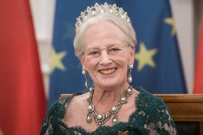 Begurultak Európa egyetlen királynőjére az unokái: Margit kemény döntése miatt áll a bál