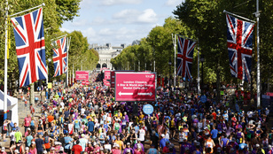 Összeesett, és meghalt egy futó a London Marathon utolsó szakaszán