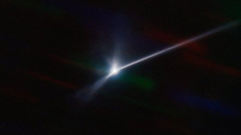 A NASA szondája által eltalált aszteroida tízezer kilométeres csóvát húz maga után