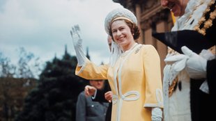II. Erzsébet, a világlátott uralkodó
