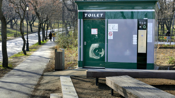 Sehol sem olyan drágák a nyilvános vécék, mint Budapesten