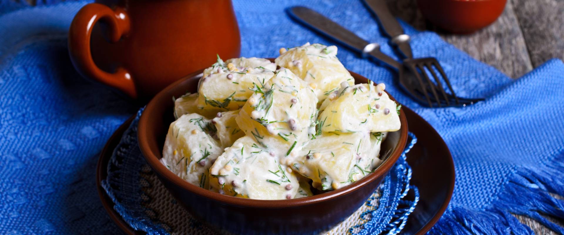 Krumplisalata-kaporral-mustarral