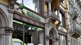 Fellélegezhetnek a Sberbank ügyfelei, megkapják a követeléseik teljes összegét