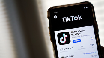 Az amerikai kormány és újságírók lekövetésével vádolják a TikTokot