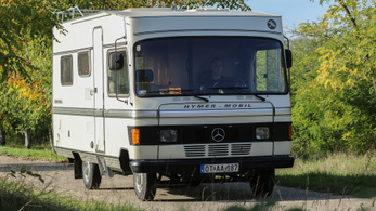 Veterán: Mercedes-Benz T1-es alvázas Hymer 540B - 1980.