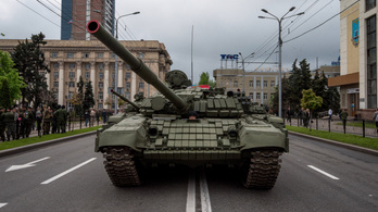 Tizenegyezer cseh összefogott, vettek egy tankot Ukrajnának