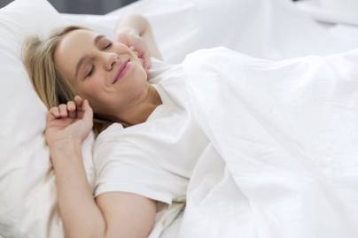 Így égeti a test a kalóriákat alvás közben: kiderült az is, melyik a legegészségesebb alvópóz