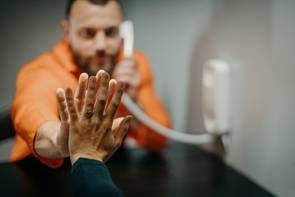 Szex a magyar börtönökben: dolgozók és rabok közti viszonyok is vannak