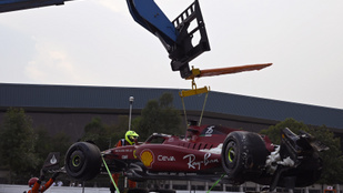 Leclerc rommá törte a Ferrarit Mexikóban