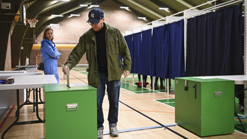 Dániában előrehozott parlamenti választásokat tartanak