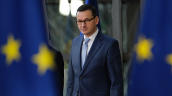 Az Európai Bizottság bírságokkal fenyegeti Varsót