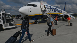 A Ryanair figyelmeztette az utasait – aki nem figyel, büntetést is fizethet