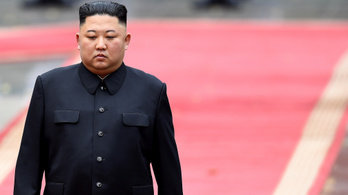 Kim Dzsongun ajándékba adott kutyái politikai vitát robbantottak ki Dél-Koreában