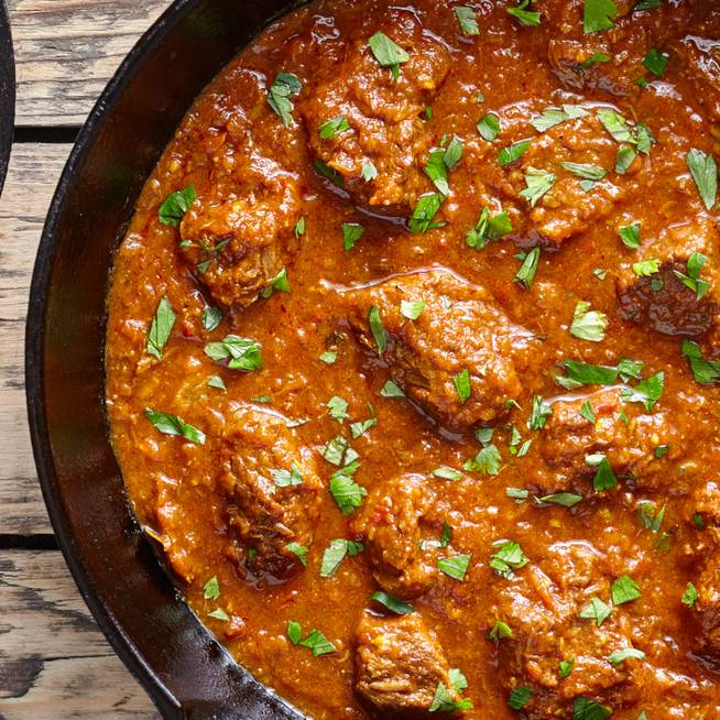 Isteni, fűszeres marhahúsos curry: a sűrű szaft a lelke