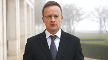 Megszólalt a magyar külügyminiszter a lengyelországi incidensről