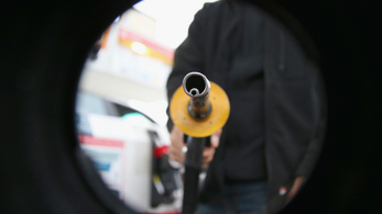 Ismét megszólalt a Mol, átmeneti az üzemanyag-kiszolgálás korlátozása