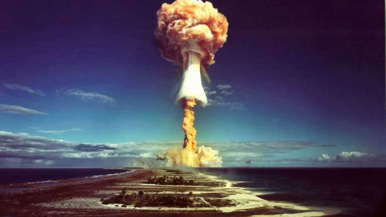 Olyan nincs, hogy kicsi, taktikai atombomba, mindegyik halálos fenyegetést jelent