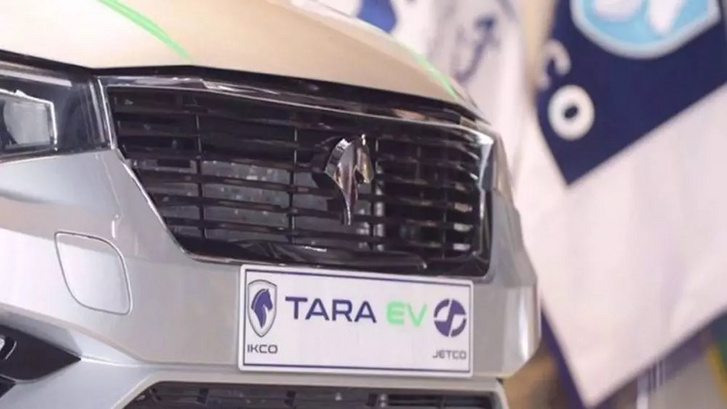 IKCO jövőre az első villanyautóját is piacra dobja. A Tara EV 45 kWh-s akkupakkjából 300 kilométer hatótáv jön ki