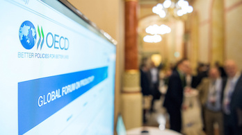 Az OECD lerántotta a leplet a jövő évi magyar gazdaságról