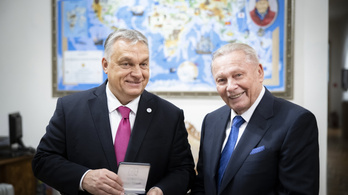 A volt szlovák államfővel találkozott Orbán Viktor