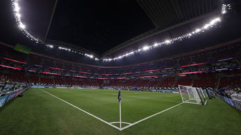 Erre mit lép a FIFA? Lewandowski a karszalagján üzent a szaúdiak elleni meccsen