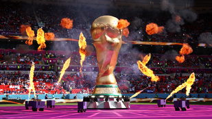 Az előző vébé közel 200-szorosába kerül a katari labdarúgó-világbajnokság