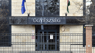 A főügyész szerint Magyarországon nincsenek védett politikusok