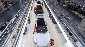 Financial Times: Magyarország nagyhatalom lesz az elektromosautó-iparban
