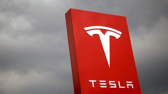 Új típusú Tesla villamosenergia-tároló rendszer áll üzembe Törökszentmiklóson