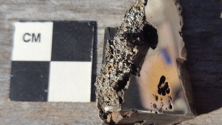 Két idegen anyagot is a Földre hozott egy Szomáliában becsapódott meteorit