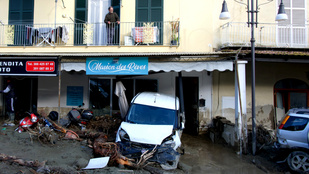 Egész Olaszországot földcsuszamlás veszélyezteti