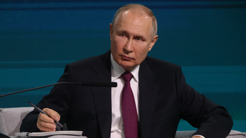 Putyin kitiltotta az „LMBT-propagandát” az orosz médiából