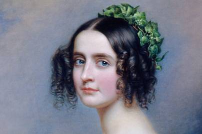 A hercegnő, aki azt hitte, lenyelt egy üvegzongorát - Alexandra Amália félt, hogy bármikor összetörhet benne
