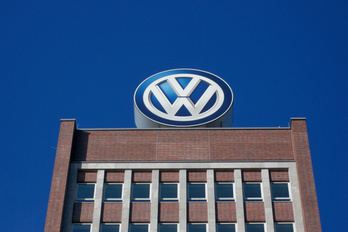 Beszállítói káosz: csak félgőzzel pörög a wolfsburgi Volkswagen-üzem