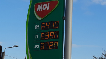 Annyi a benzin ára, mint Ausztriában, de Szlovákiába nem éri meg átruccanni