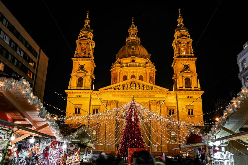 A magyar karácsonyi vásárt Európa legszebbjének választották: megmutatjuk, miért imádják annyian