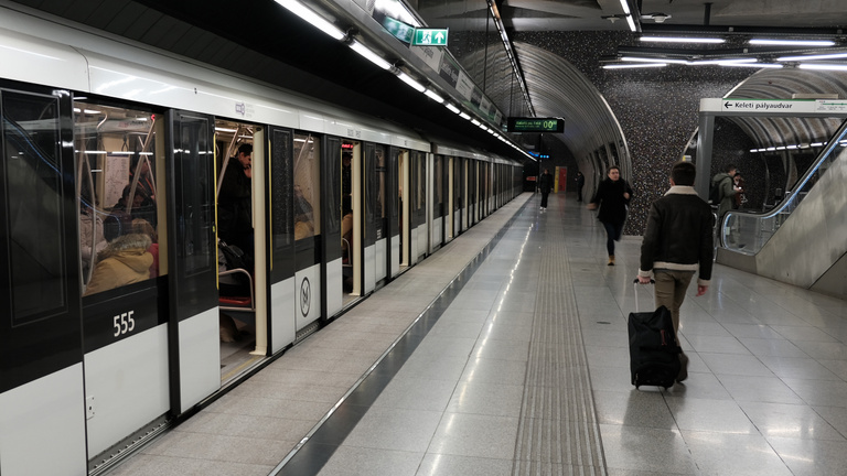 Jelentős összeget különít el a kormány a 4-es metróra
