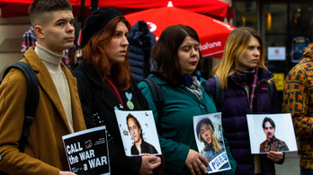 Csaknem hetven újságírót öltek meg az idén munka közben világszerte