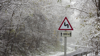 A téli szezon első országos havazására figyelmeztet a Magyar Közút
