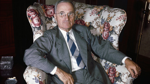 Ötven éve halt meg Harry S. Truman, aki elrendelte az atombombák ledobását