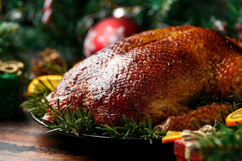 Egészben sült karácsonyi kacsa: a kétnapos pácolás a titka