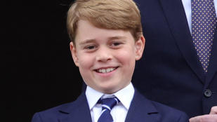 Az internetezők odavannak a 9 éves György herceg festményéért
