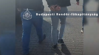 Megkötöztek és késsel fenyegettek meg egy budapesti férfit a saját otthonában
