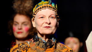 Elhunyt a legendás divattervező, Vivienne Westwood