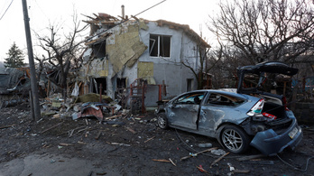 Embertelen támadással zárja az évet Moszkva, Kijev egy része romokban