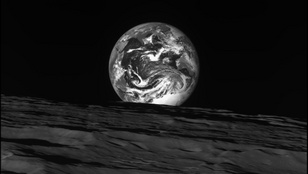 Lefotózta a Holdat és a Földet a Danuri űrszonda
