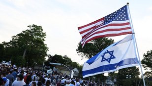 Négy év alatt megduplázódott azok száma az Egyesült Államokban, akik hisznek az antiszemita konteókban